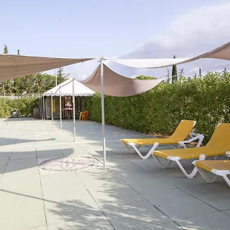 Vivenda V3 Oasis Park Вілла *